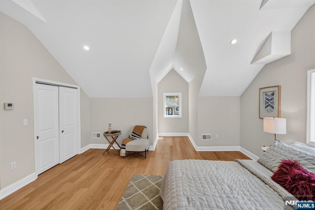 30 Birch Street