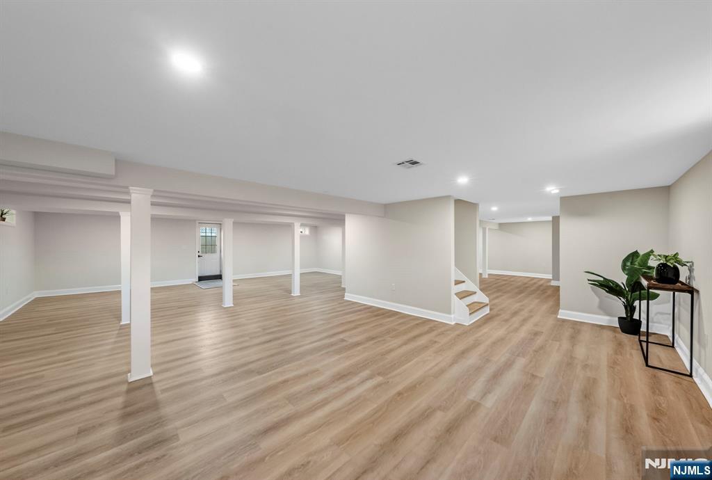 30 Birch Street