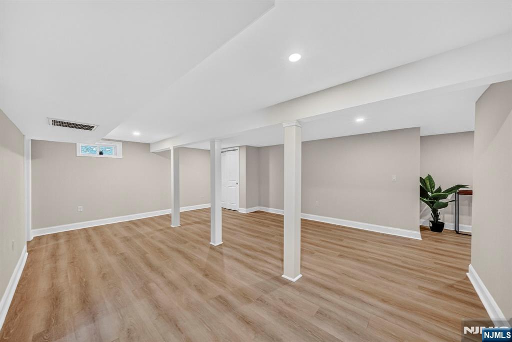 30 Birch Street