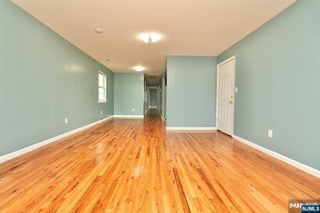 711 S 11th Street - Photo 3