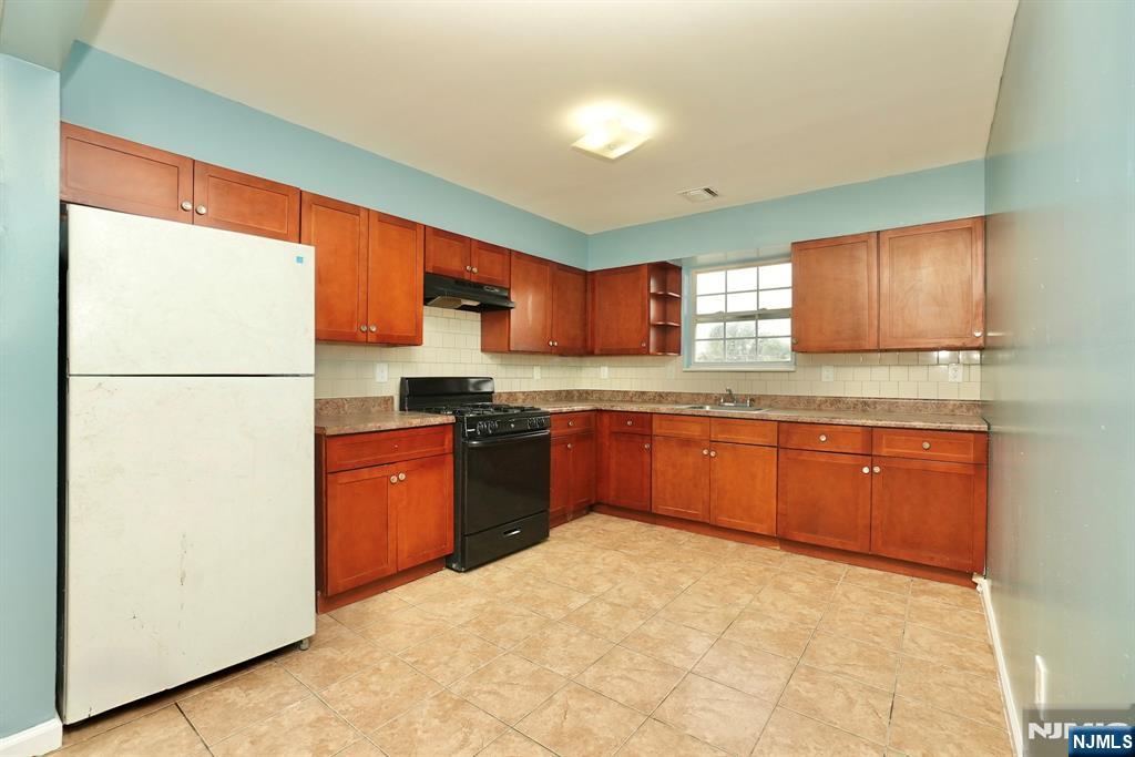 711 S 11th Street - Photo 5