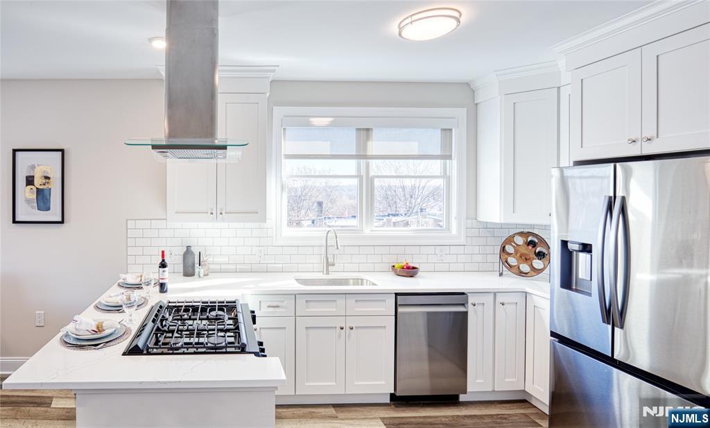 246 Main Street 401 - Photo 4