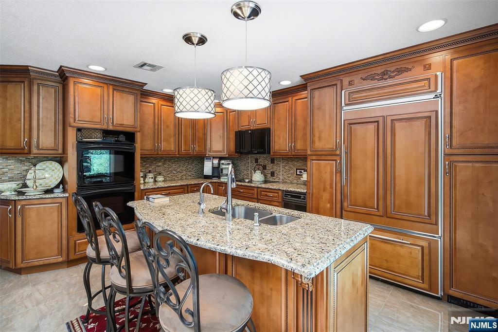 8 Mariani Drive — photo 12
