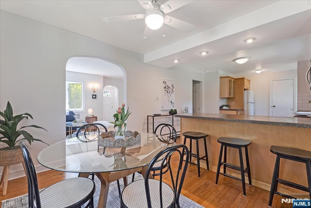 566 Barnett Place, Ridgewood, NJ 07450 Listing Photo  2