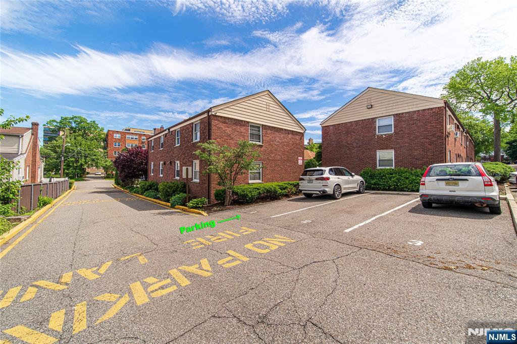 Assigned 2-Car Tandem Parking Space Included In Rent