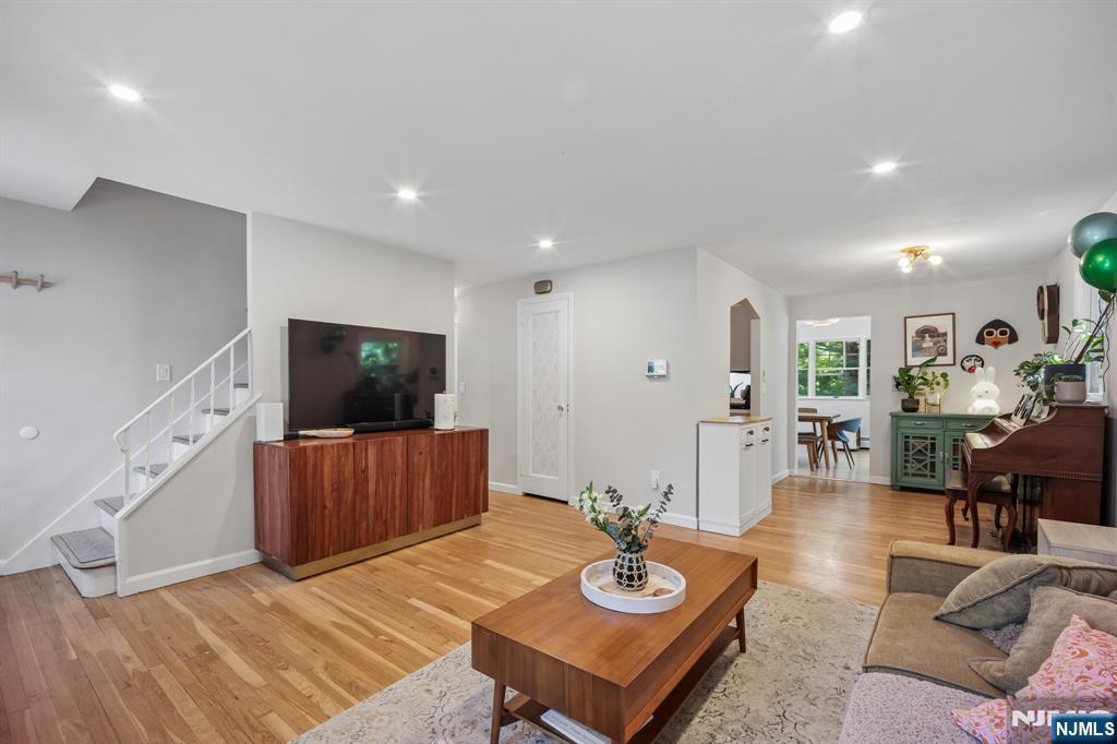 59 Delmar Avenue - Photo 2