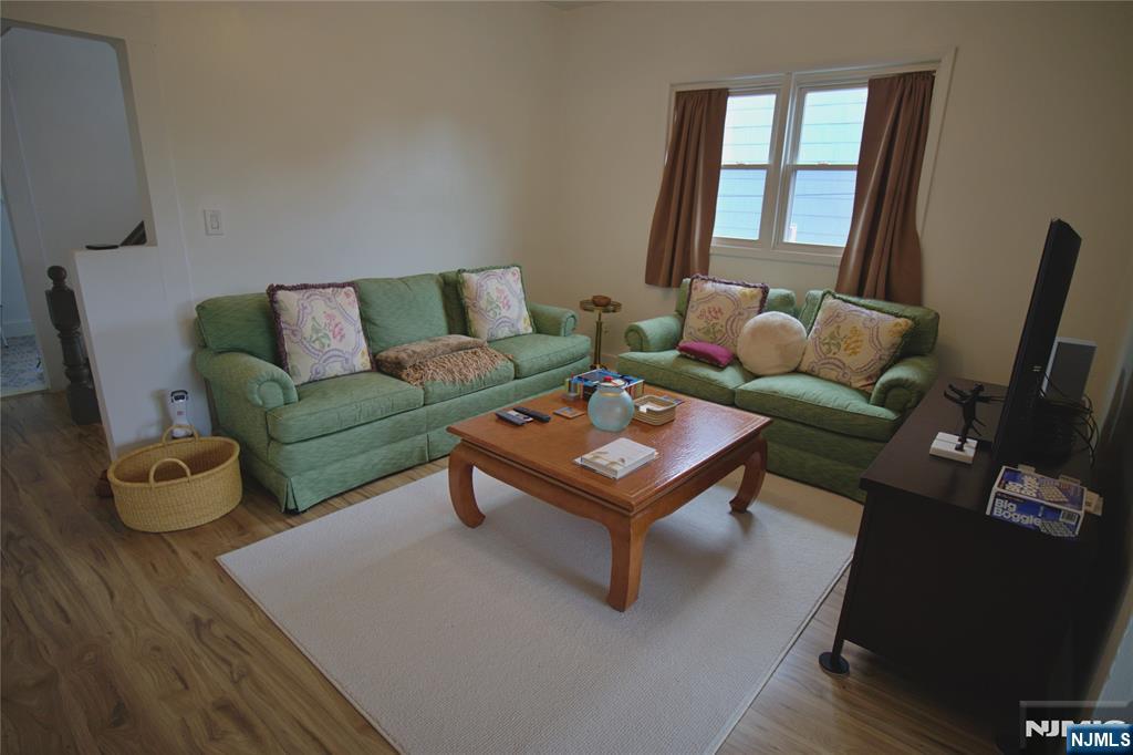 52 Donaldson Avenue 2 - Photo 3