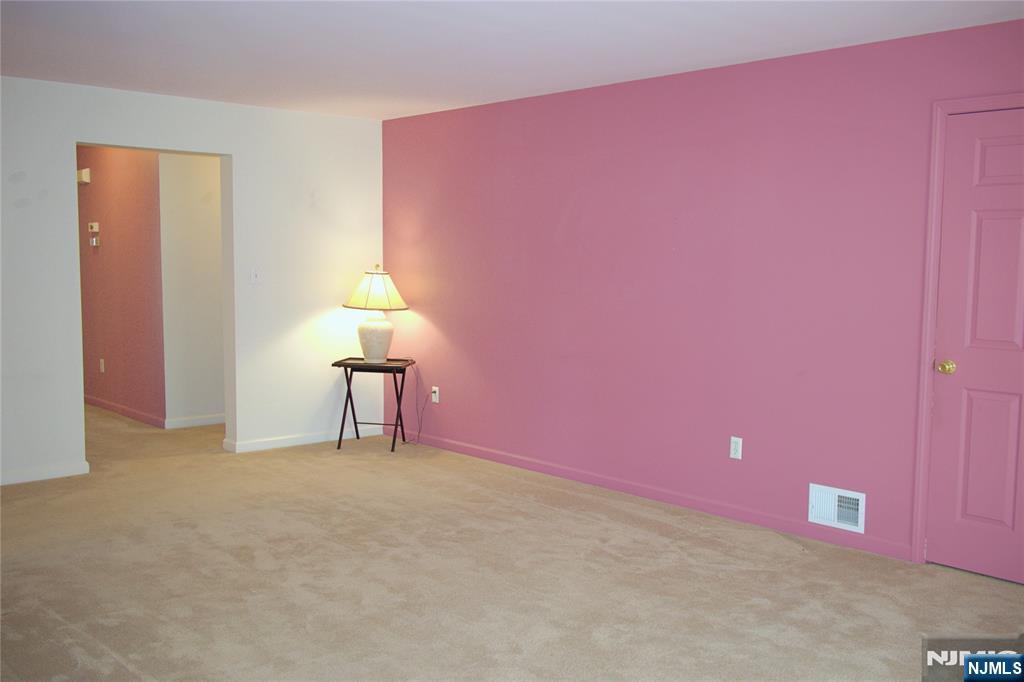 34 Chanda Court D034 - Photo 4