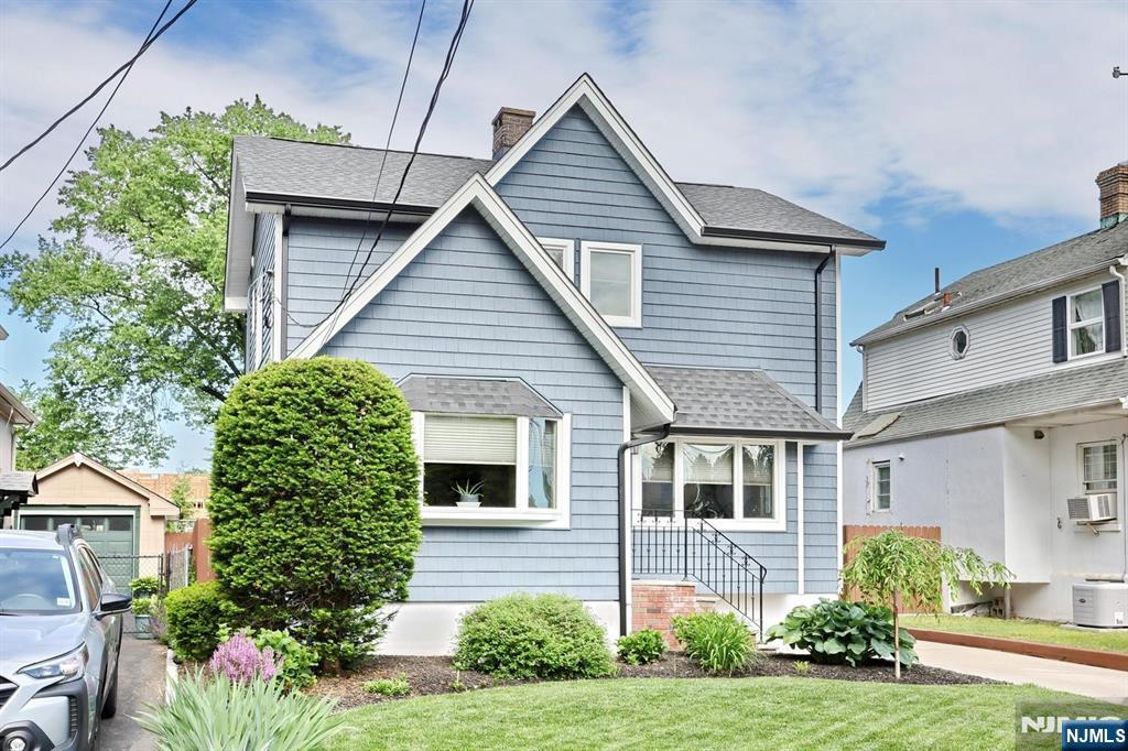 Homes for sale in Bergenfield, NJ | 94 Smith Ave, Bergenfield, NJ 07621 | MLS# 26019735