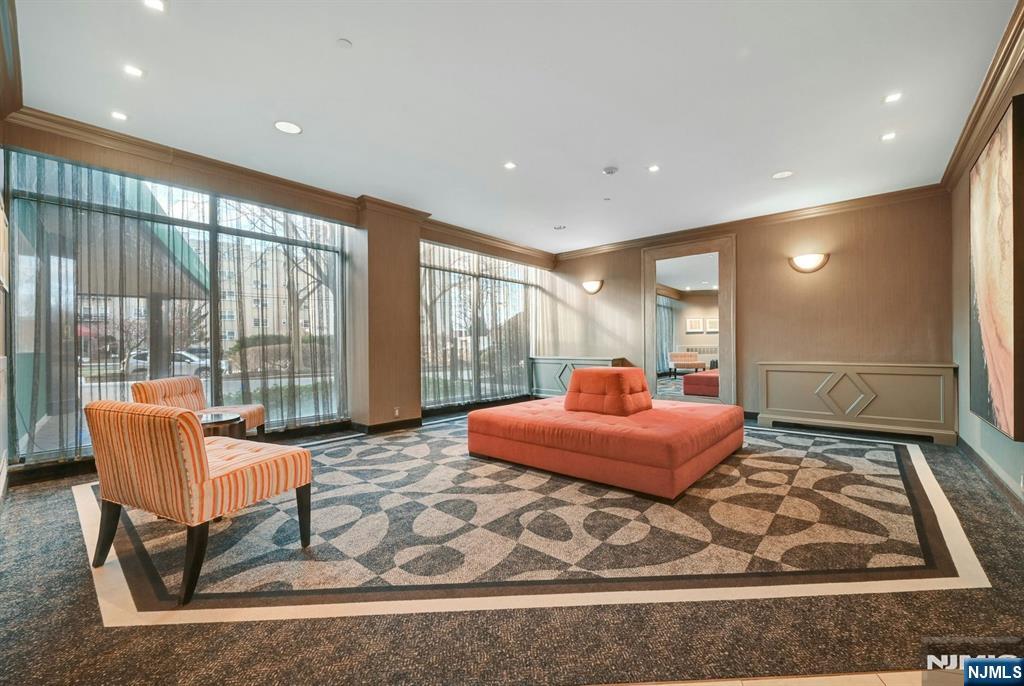 2200 N Central Road 6U - Photo 4