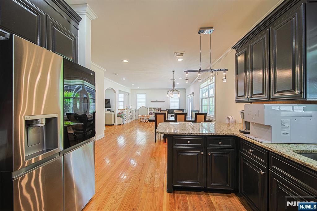 17 Fairmount Avenue — photo 15