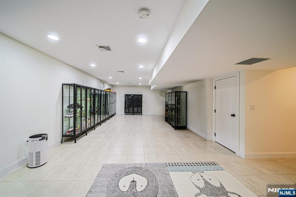 17 Fairmount Avenue — photo 22
