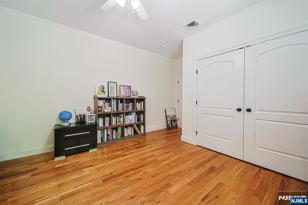 17 Fairmount Avenue — photo 30
