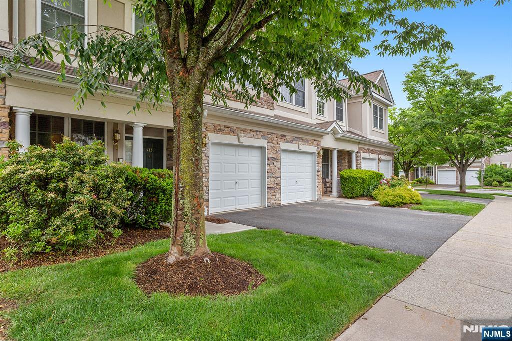 145 Levinberg Lane - Photo 2