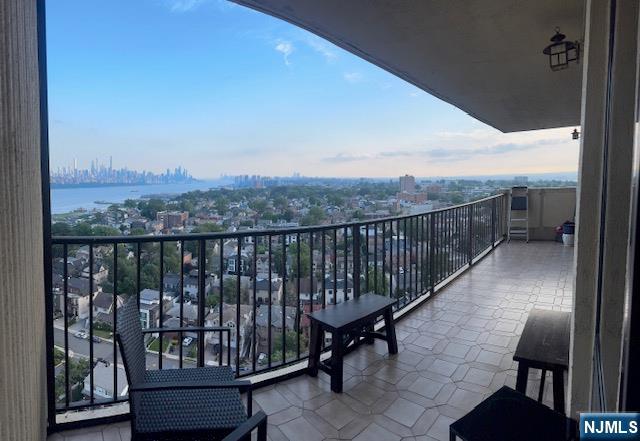 200 Winston Drive 2019 - Photo 3