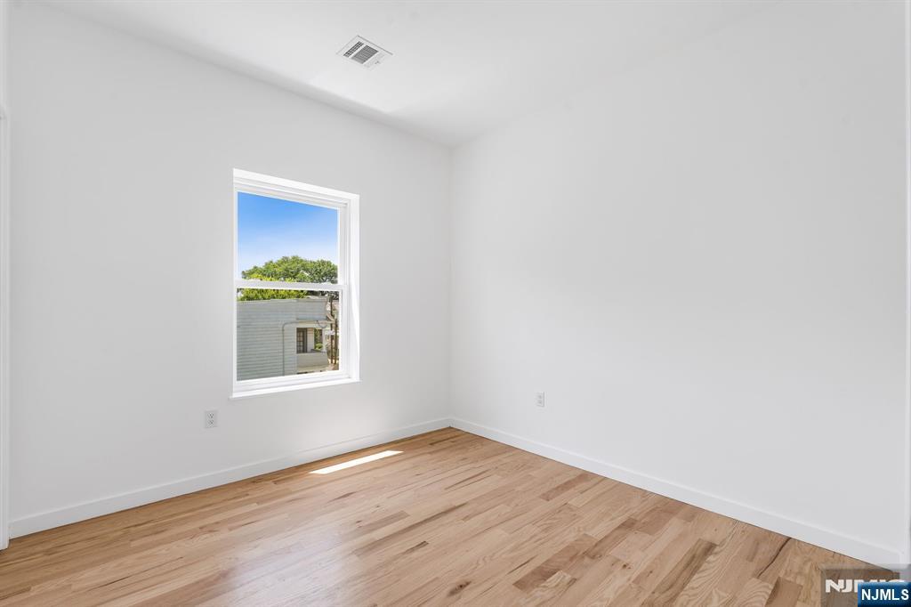 840 19th Street — photo 17