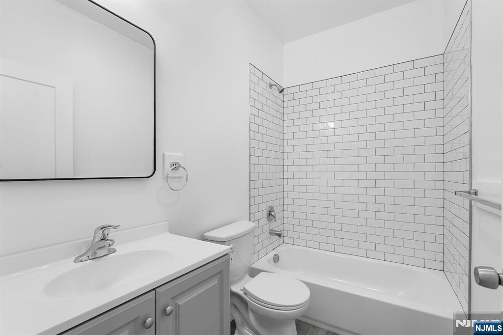 840 19th Street — photo 21