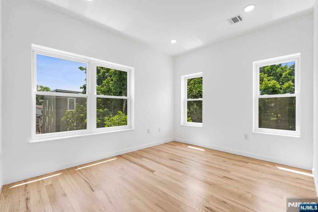 840 19th Street — photo 22