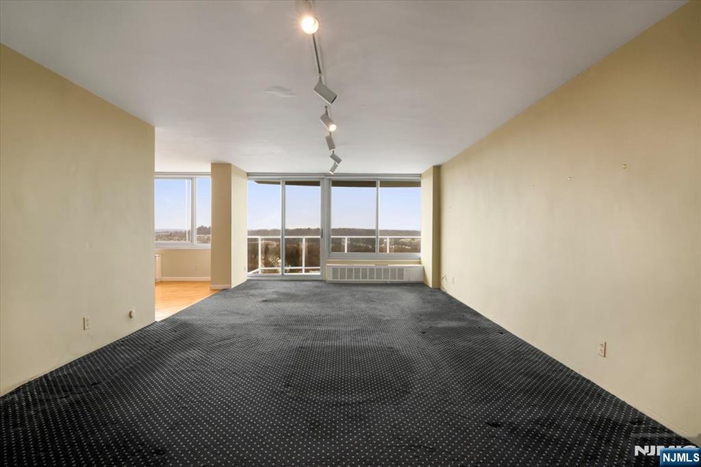 3rd image of 1 Claridge Dr #523, Verona, NJ 07044 | MLS# 26019779