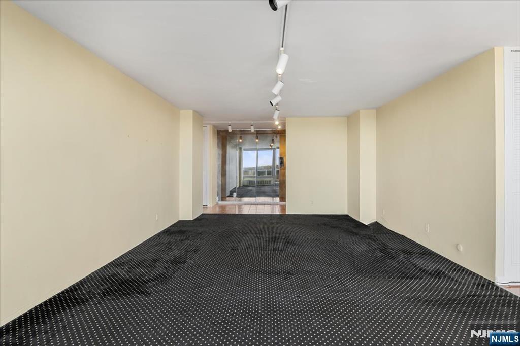 4th image of 1 Claridge Dr #523, Verona, NJ 07044 | MLS# 26019779
