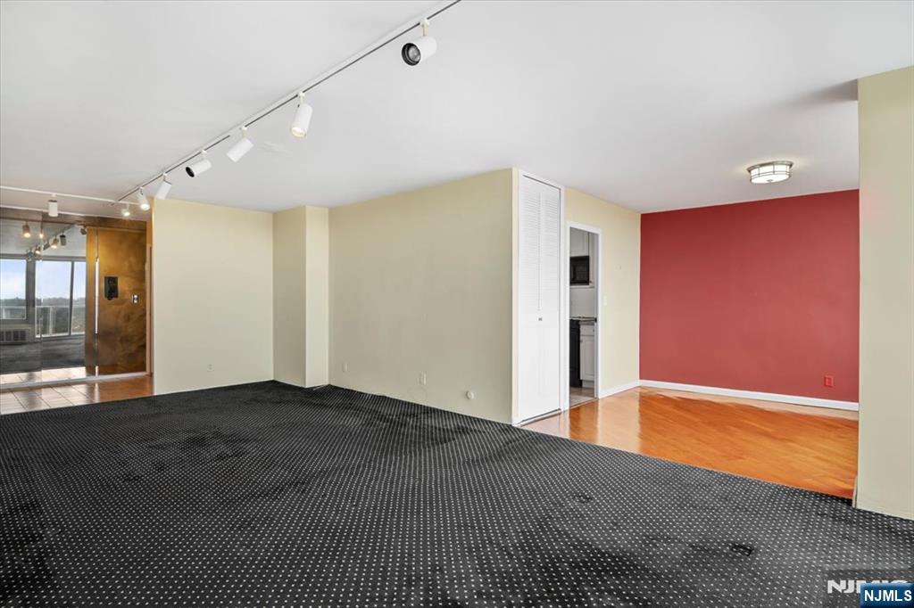 5th image of 1 Claridge Dr #523, Verona, NJ 07044 | MLS# 26019779