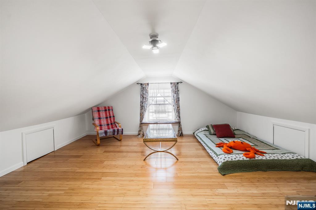 1095 Harvard Place, Fort Lee, NJ 07024 Listing Photo  38