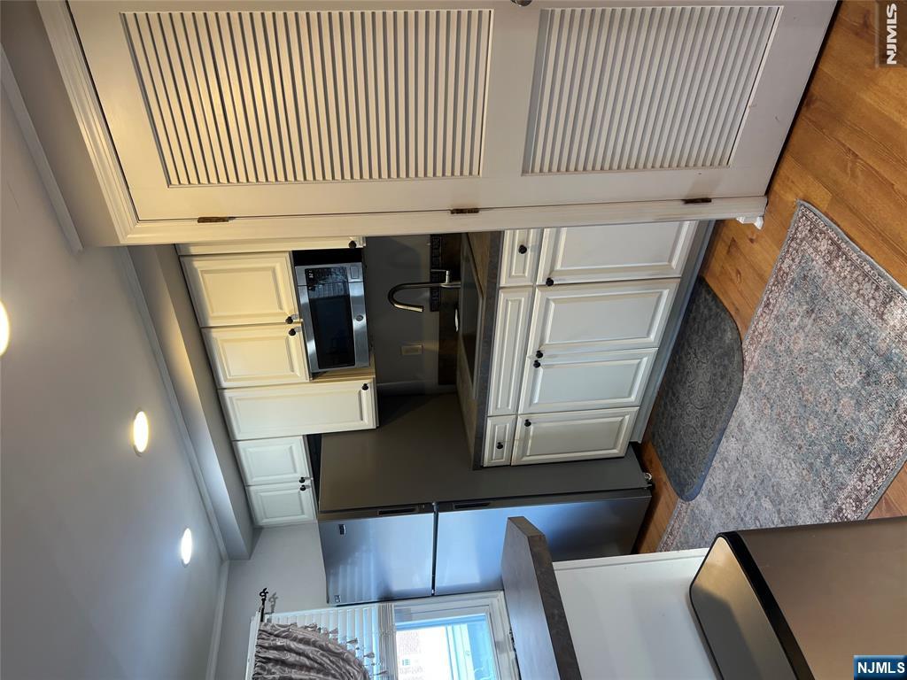 134B Hastings - Photo 2