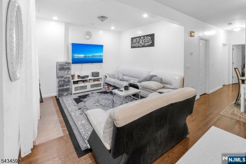 87 19th Street - Photo 2