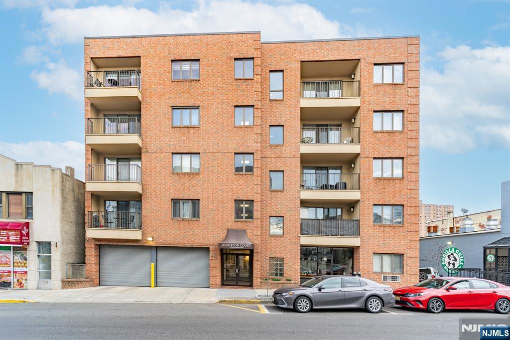 610 Anderson Avenue 2E - Photo 1