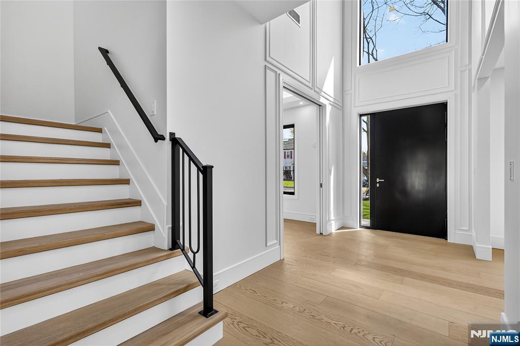 395 Hickory Avenue