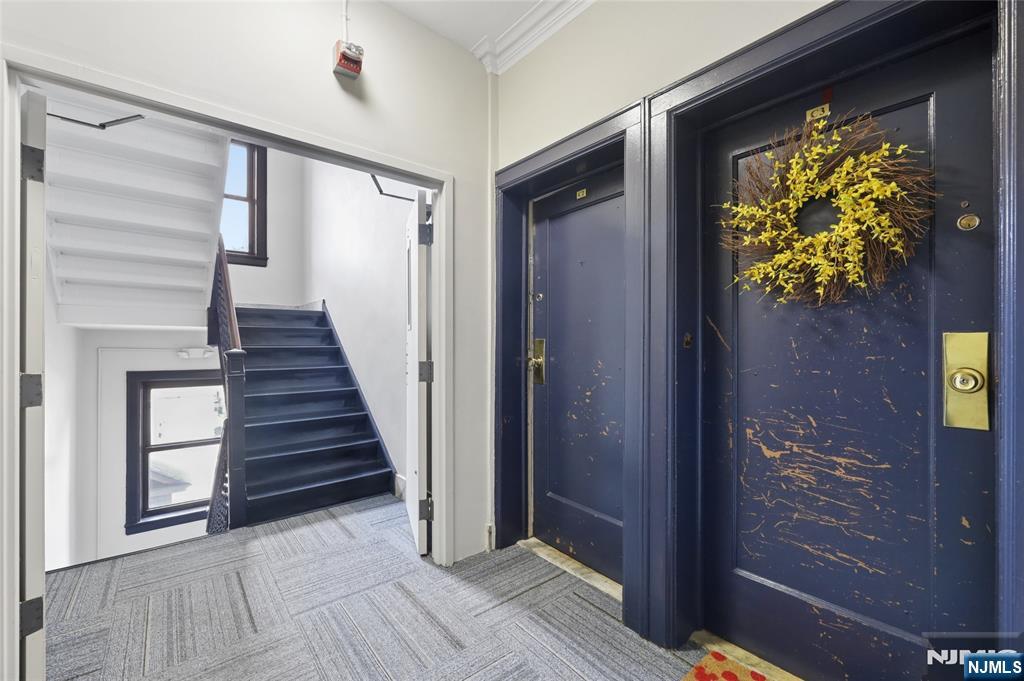 303 Hamilton Place #C2