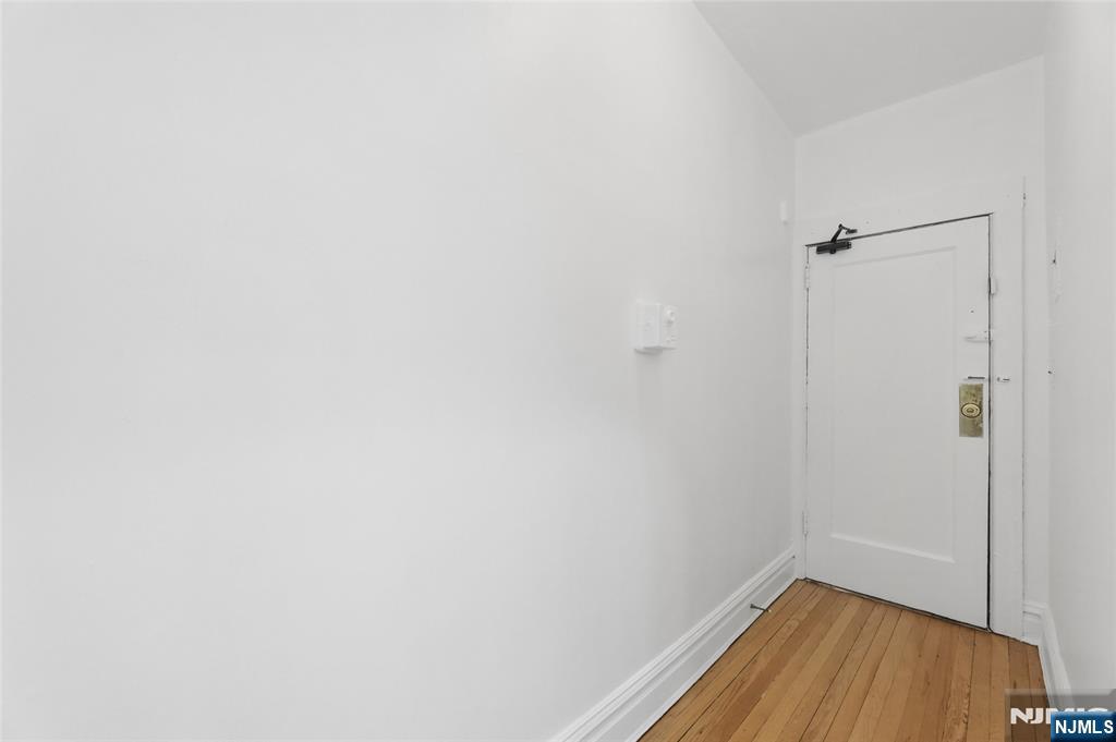303 Hamilton Place #C2