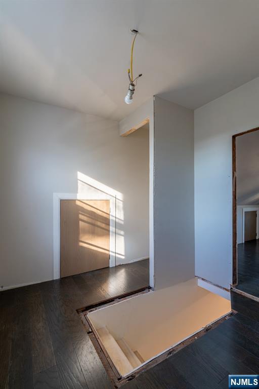 446 24th Street, Paterson, NJ 07514 Listing Photo  5