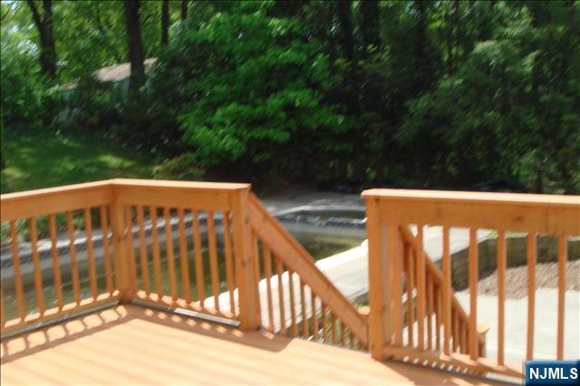 19 Vivian Lane - Photo 5