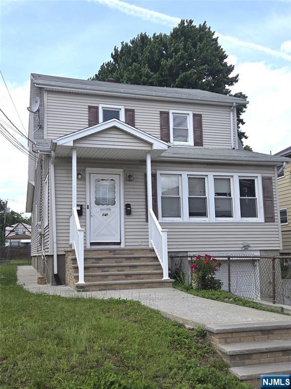 <p>Listings That Reflect Our Standards</p>