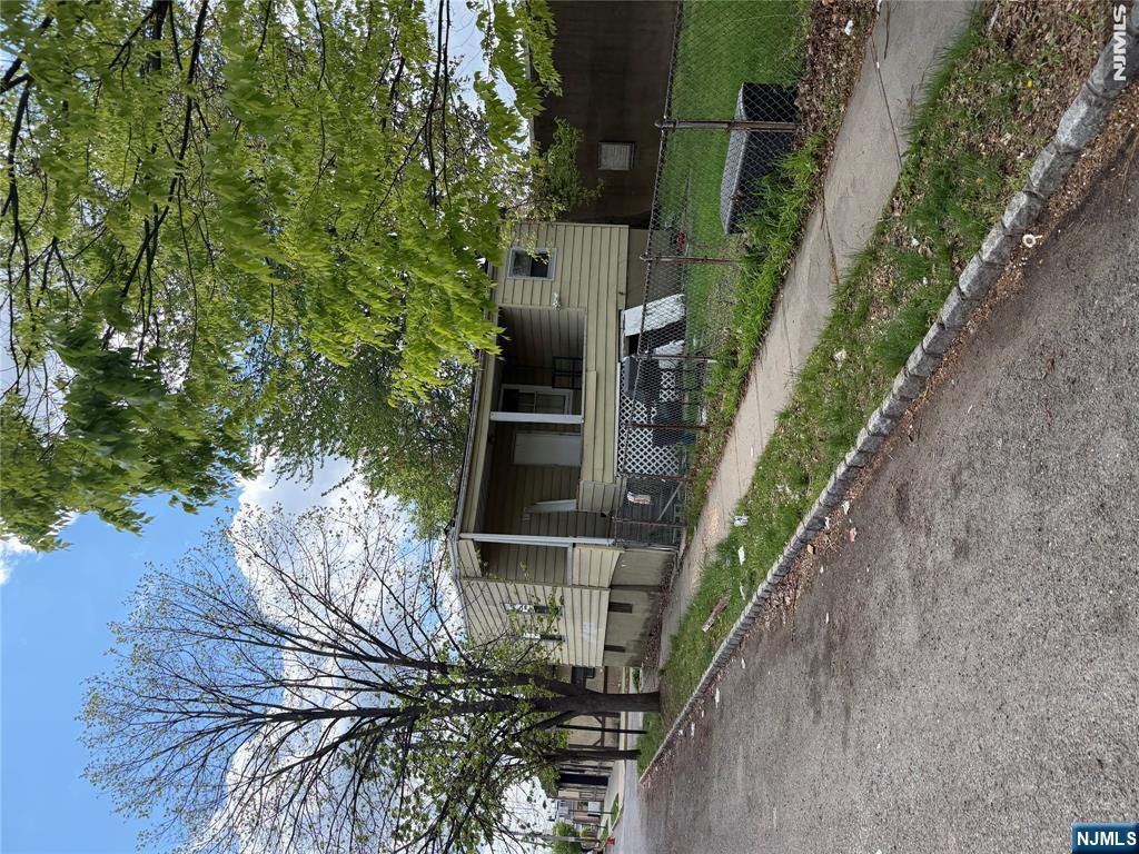 39 Columbus Street - Photo 4