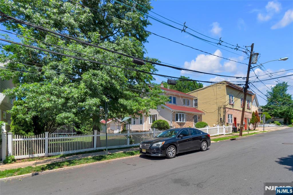 56 Ridgefield Avenue