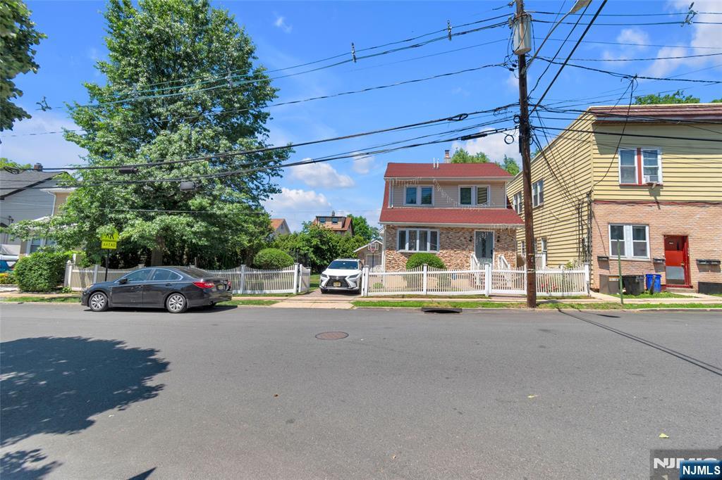 56 Ridgefield Avenue