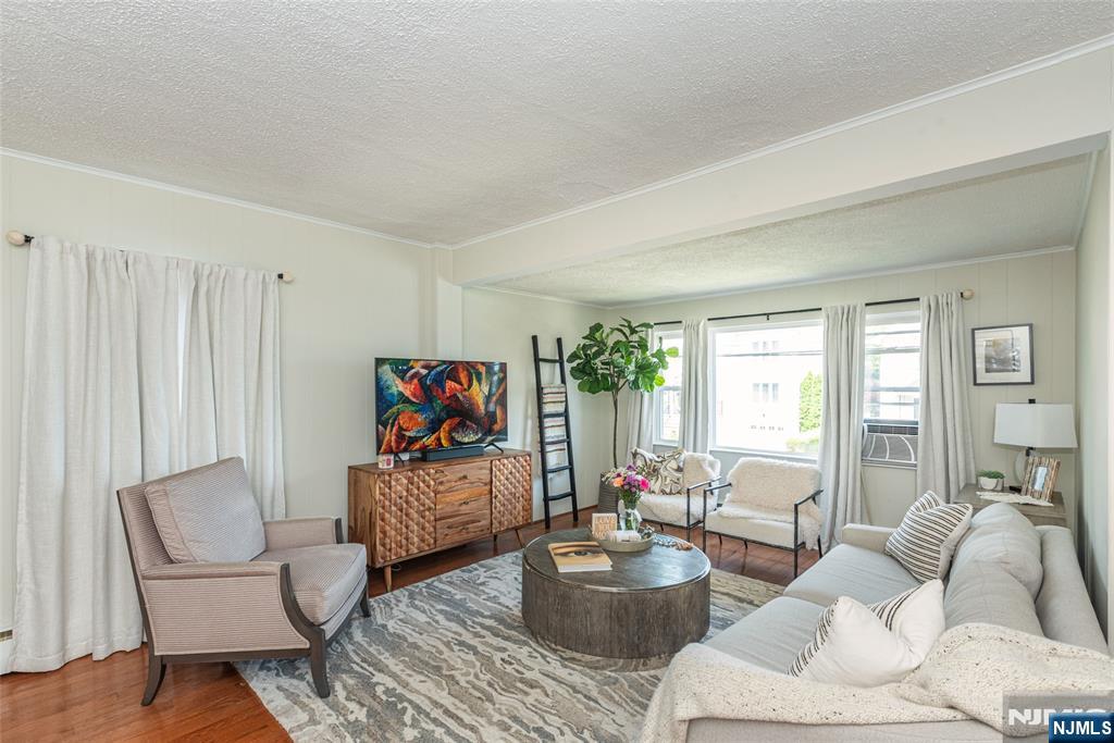 118 Hamilton Avenue - Photo 3