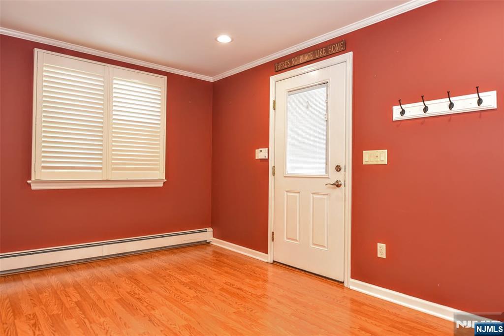 24 Maple, #First Floor, Waldwick, NJ 07463 Listing Photo  12