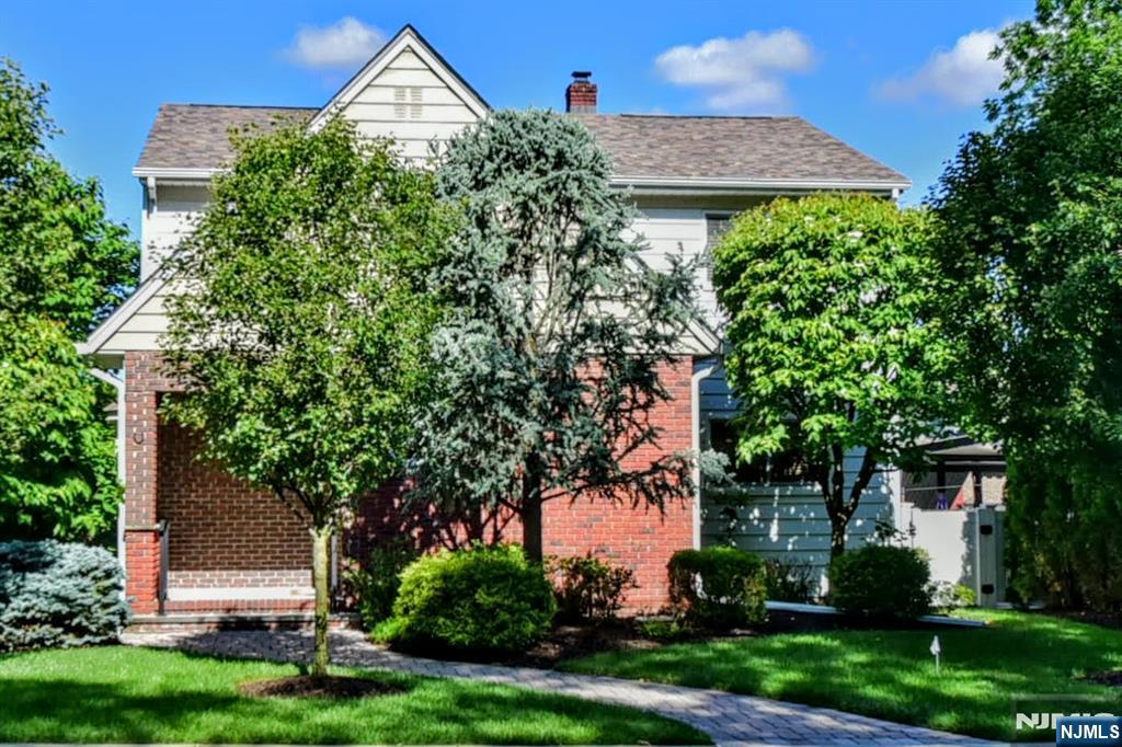 24 Maple, #First Floor, Waldwick, NJ 07463 Listing Photo  2