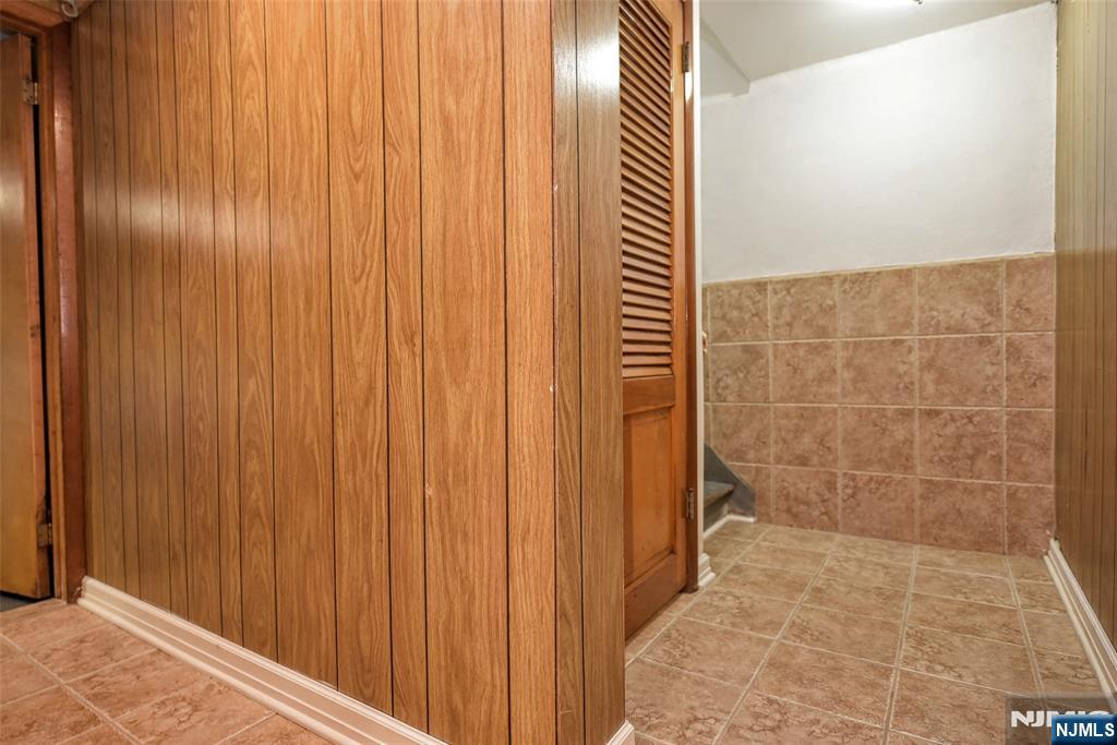 24 Maple, #First Floor, Waldwick, NJ 07463 Listing Photo  25