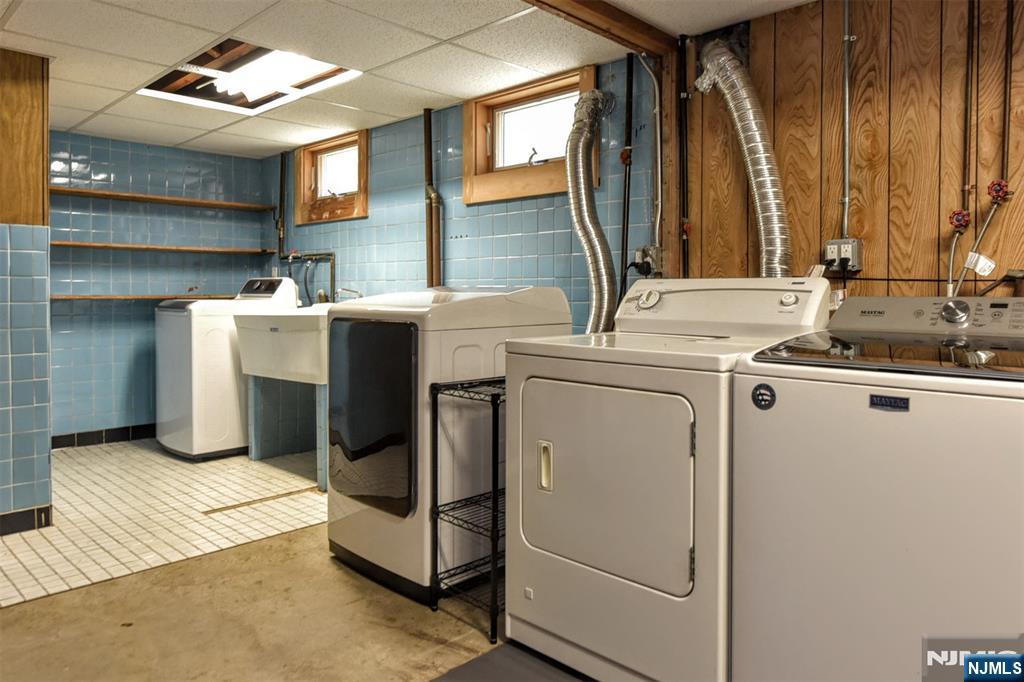 24 Maple, #First Floor, Waldwick, NJ 07463 Listing Photo  26