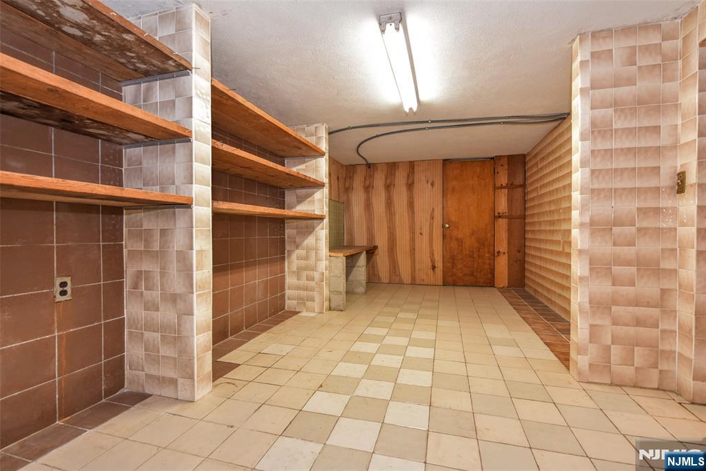 24 Maple, #First Floor, Waldwick, NJ 07463 Listing Photo  34
