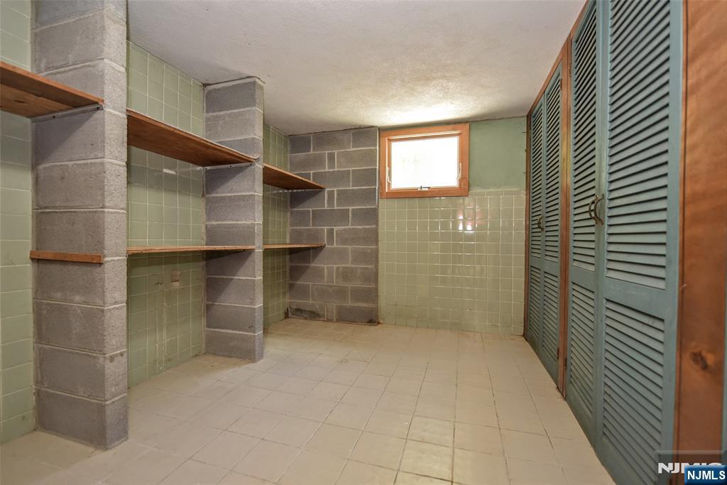 24 Maple, #First Floor, Waldwick, NJ 07463 Listing Photo  35