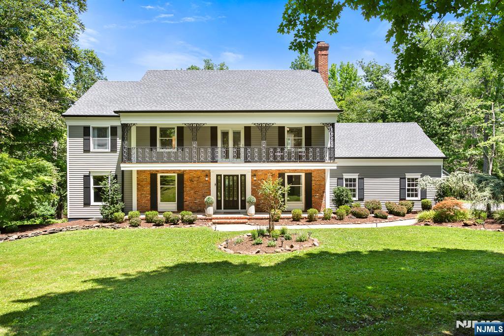 17 Sandalwood Drive - Photo 3