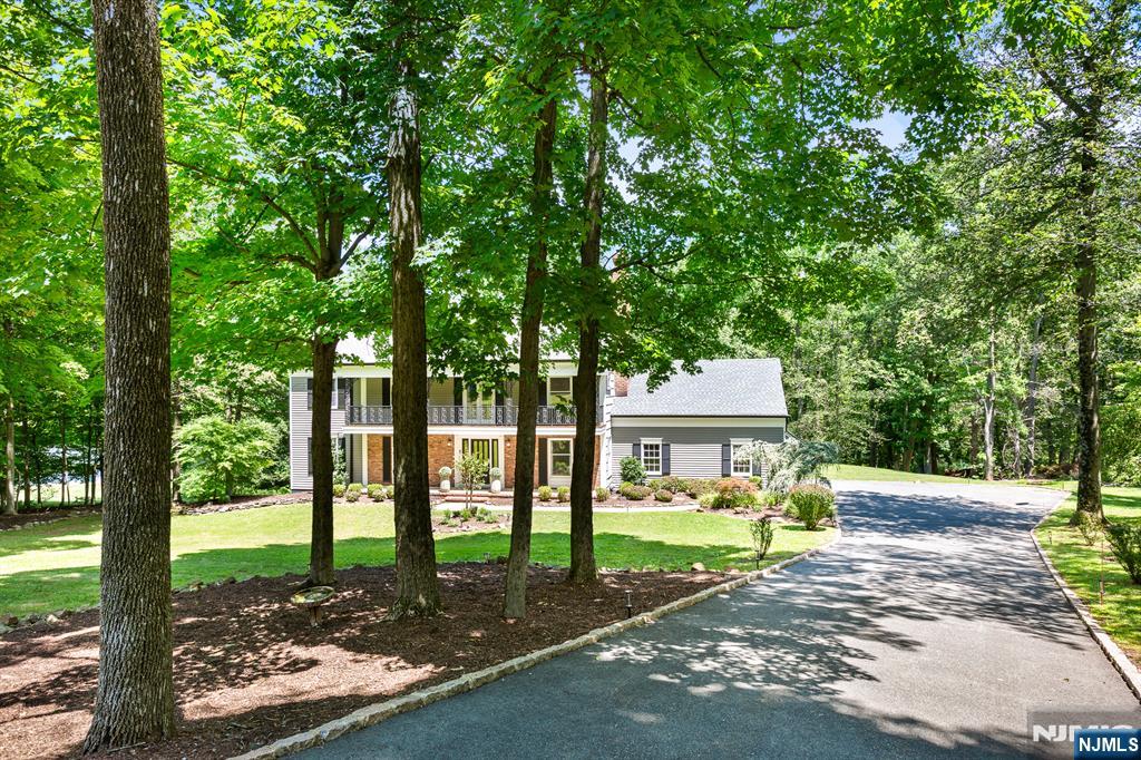 17 Sandalwood Drive - Photo 4