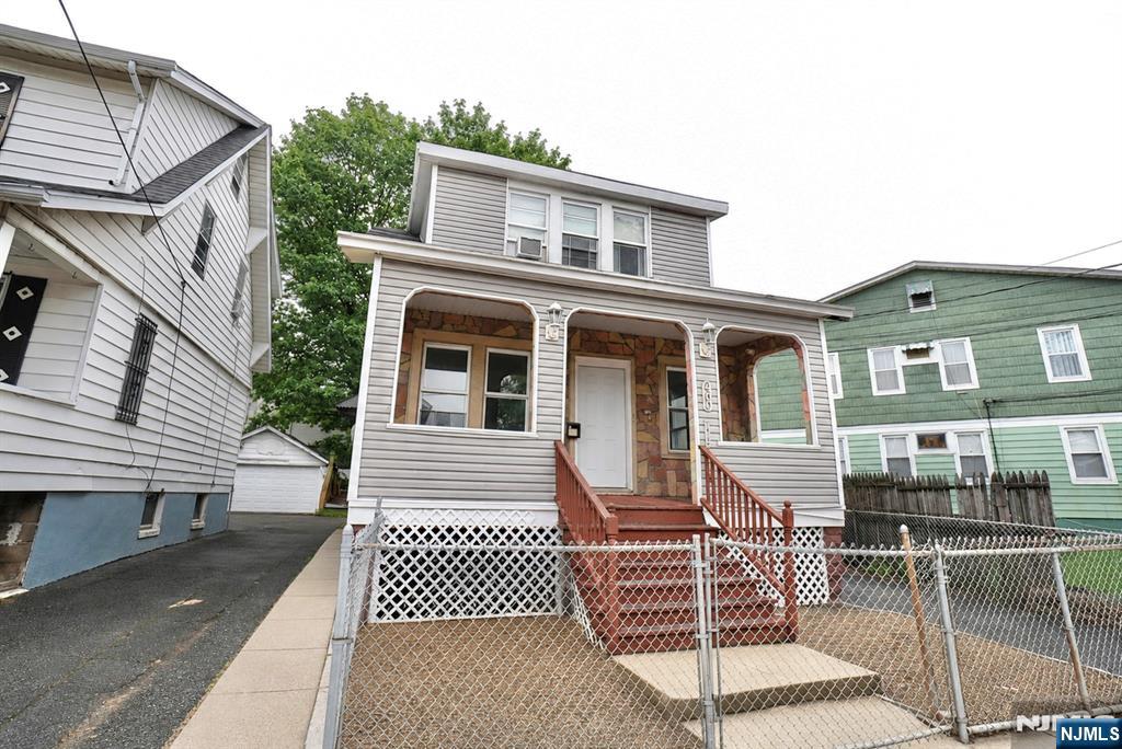240-242 Sunset Avenue - Photo 1