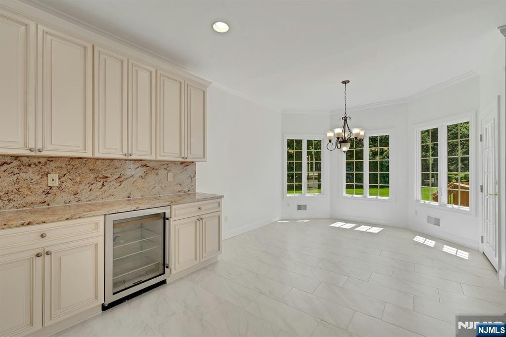 210 Woodmere Court