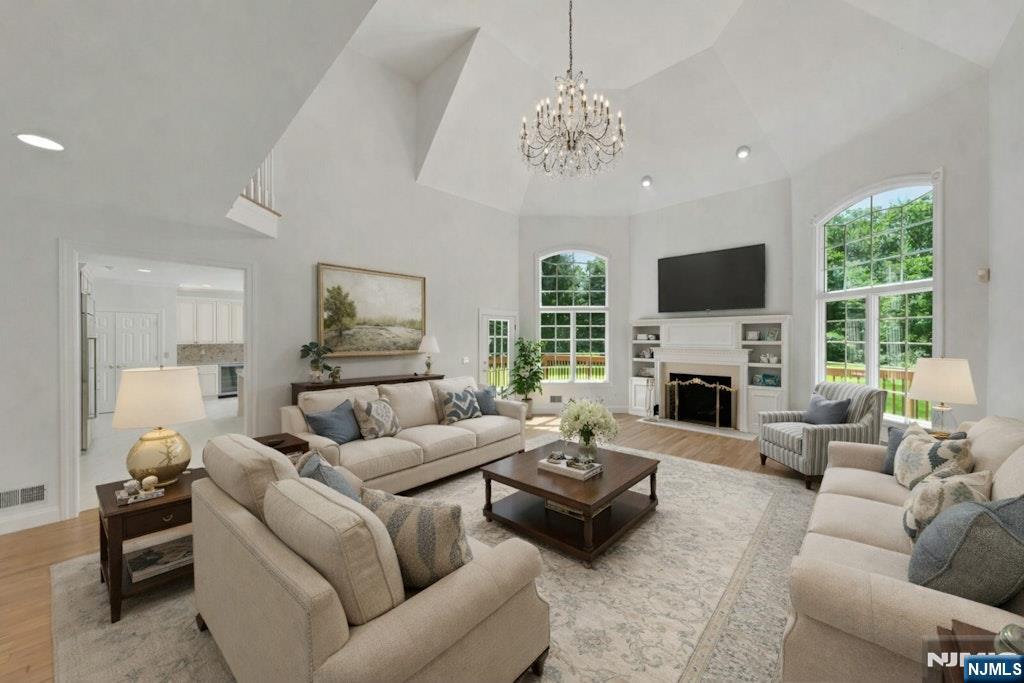 210 Woodmere Court